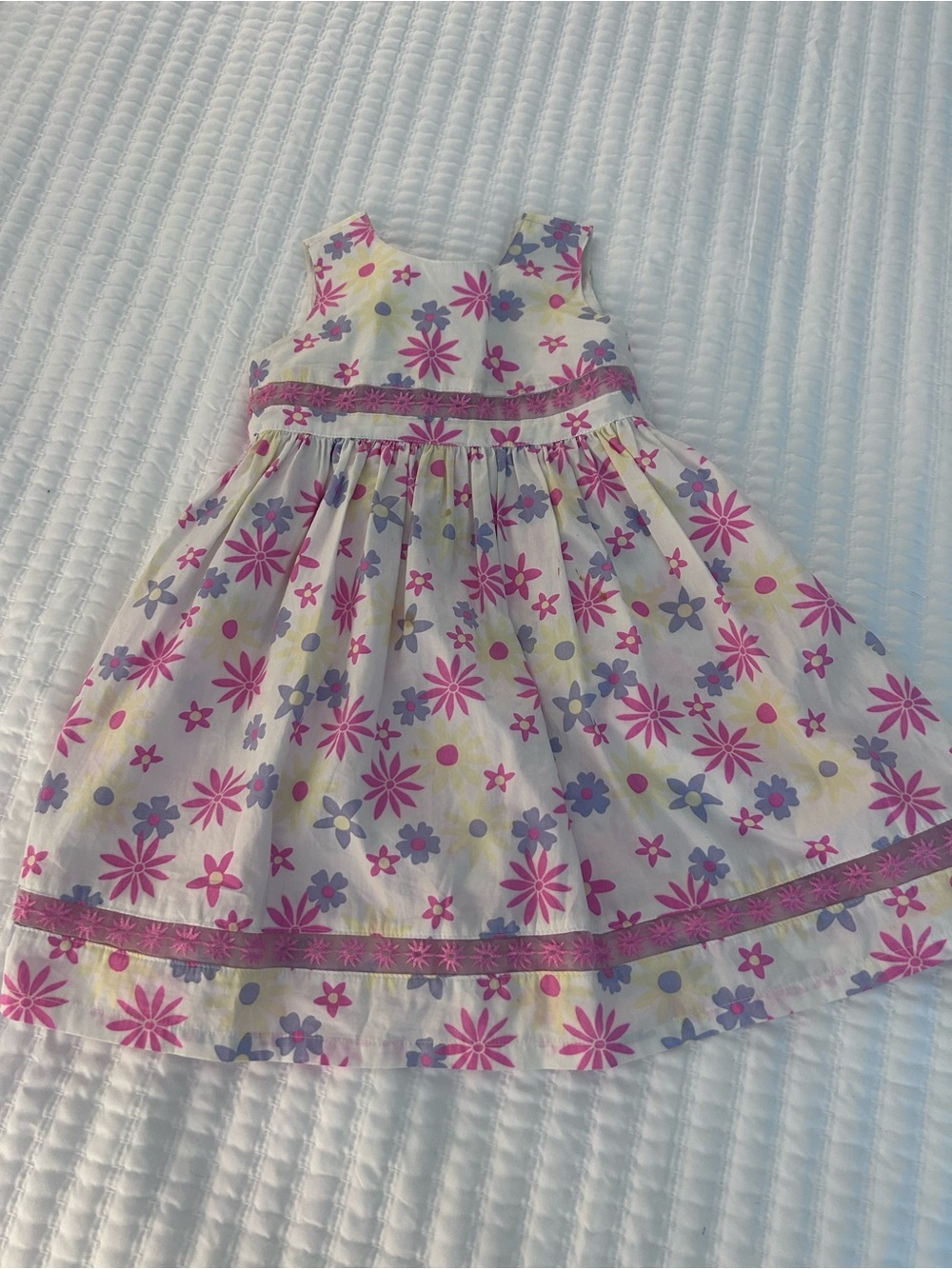greendog White Floral Sundress with Pink and Purple Flowers. Cotton Size 3T